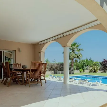 Villa Spacious, Good Located In Sant Pere Pescador, Nautic Palmera