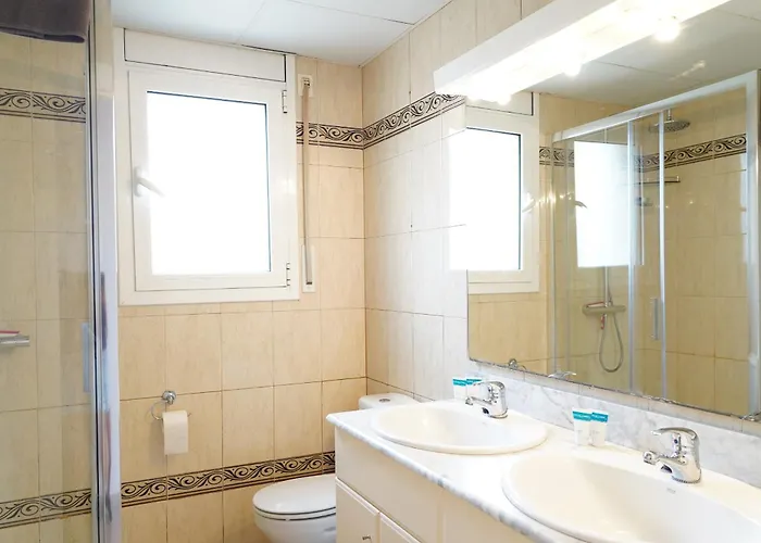 Spacious, Good Located In Sant Pere Pescador, Nautic Palmera San Pedro Pescador